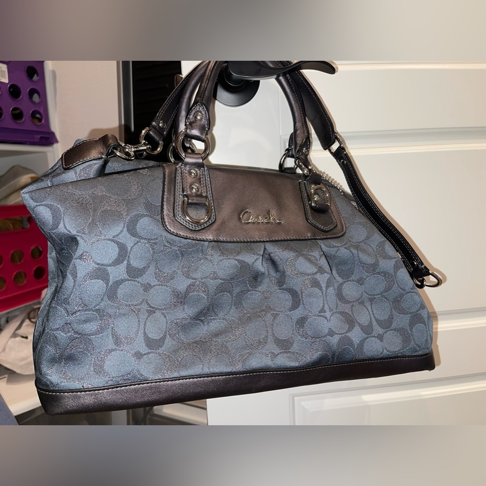 Coach tote purse